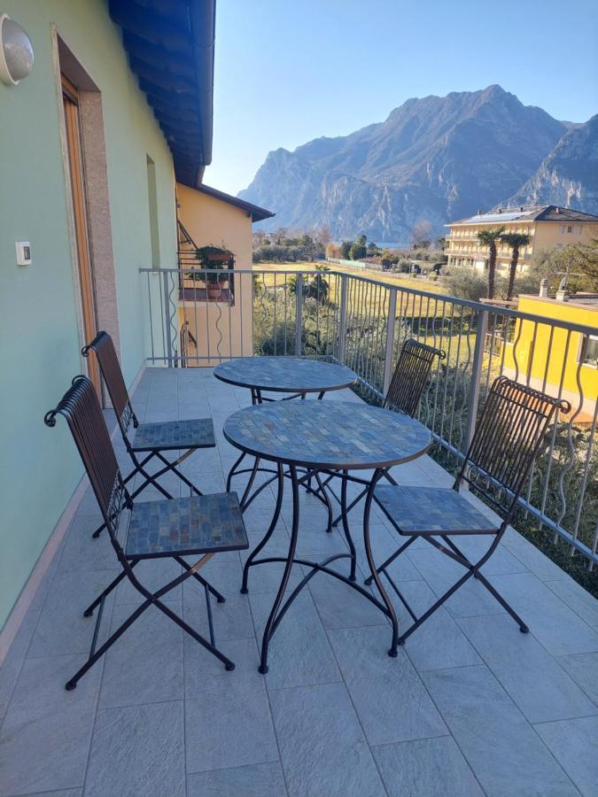 La Bougainville - Luxury Apartment Torbole Sul Garda Eksteriør billede