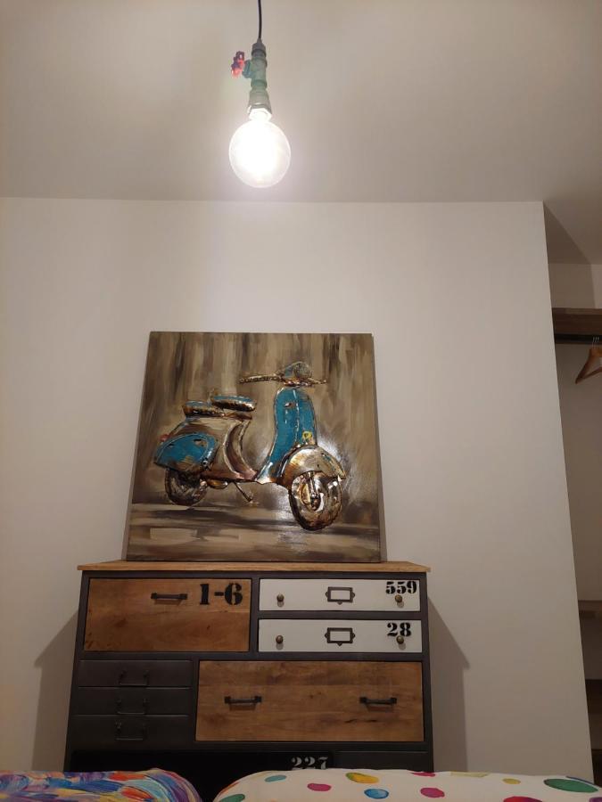 La Bougainville - Luxury Apartment Torbole Sul Garda Eksteriør billede