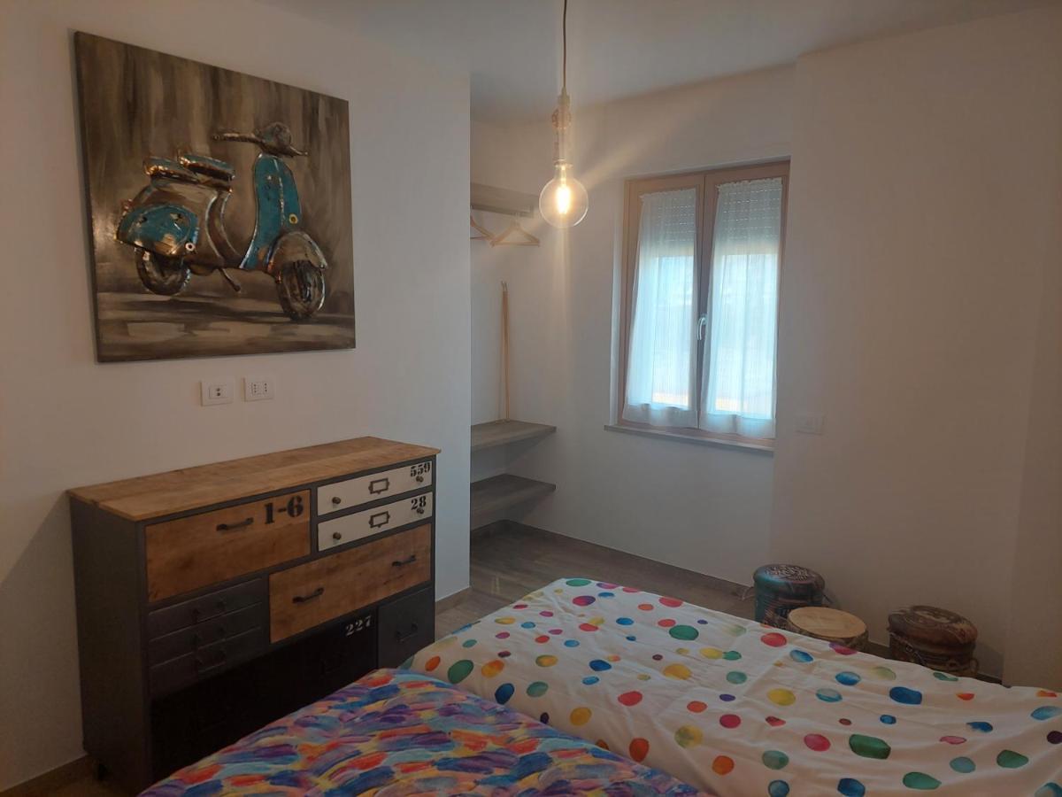 La Bougainville - Luxury Apartment Torbole Sul Garda Eksteriør billede