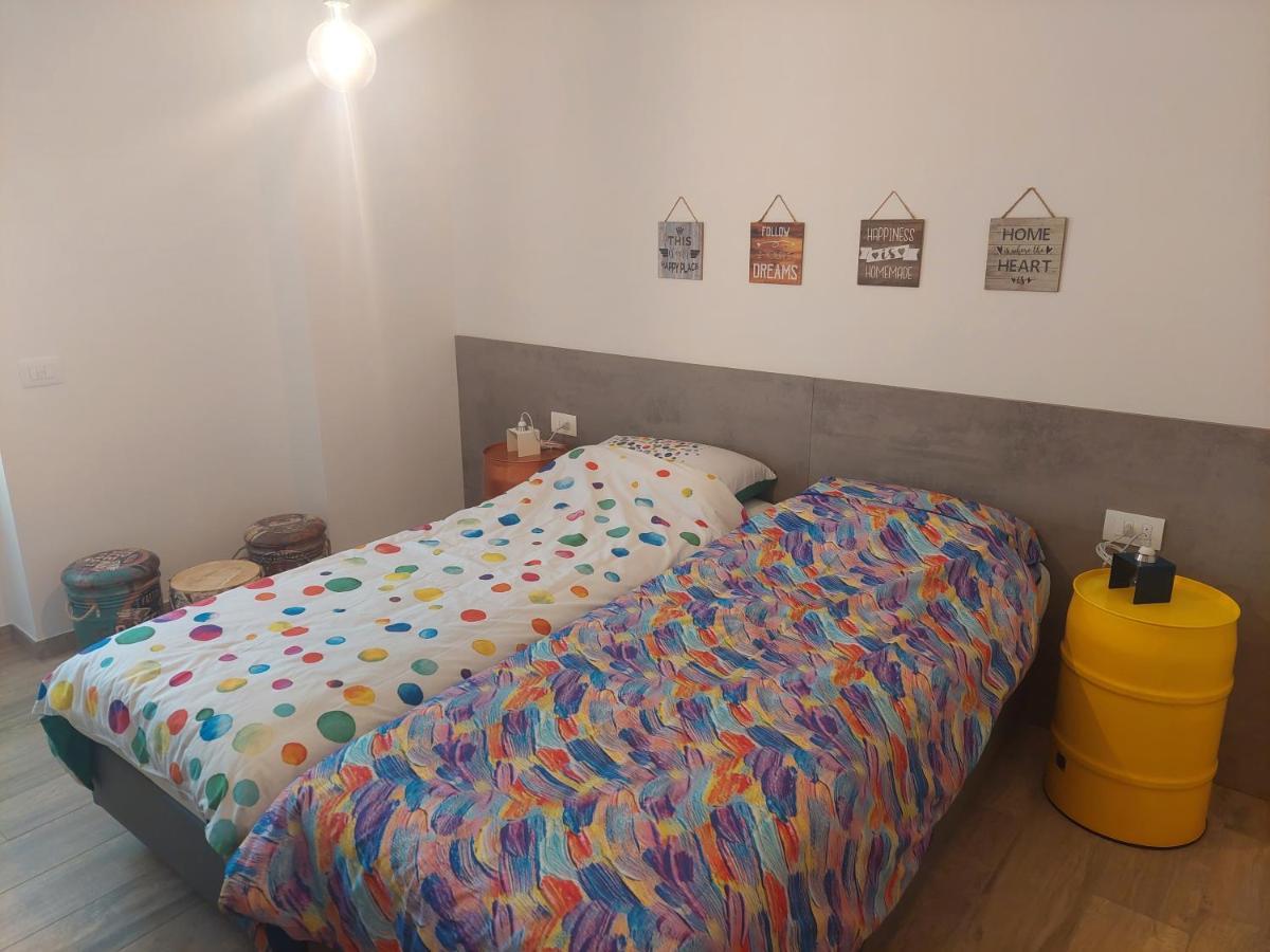 La Bougainville - Luxury Apartment Torbole Sul Garda Eksteriør billede